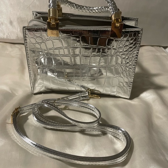 Silver Shoulder & Crossbody mini bag - Picture 6 of 7